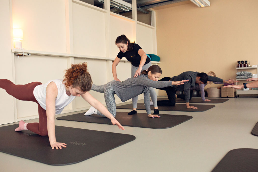 Hüpermobiilsus - Pilates aitab parandada kontrolli hüpermobiilse keha korral aktiveerides lihaste töö ja luues stabiilsust liigeste ümber.